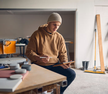 Finding the Best Workwear Sweatshirts for Construction: What to Look For