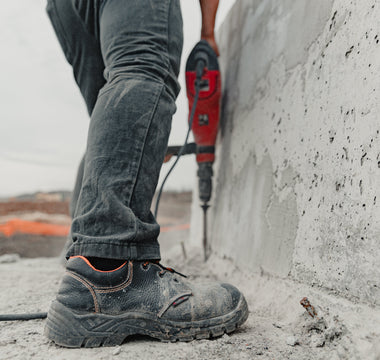 5 Best Lightweight Safety Boots & Trainers for All-Day Comfort (2026)