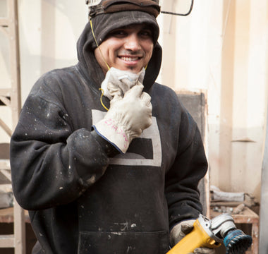 Top 5 Best Construction Work Hoodies: Stay Warm and Protected on the Job